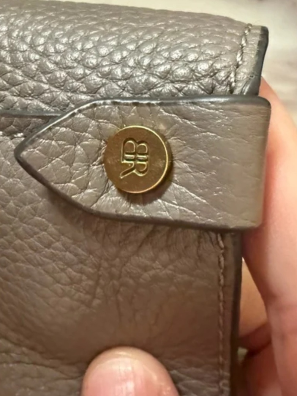 Taupe banana republic leather tote - Picture 8 of 8